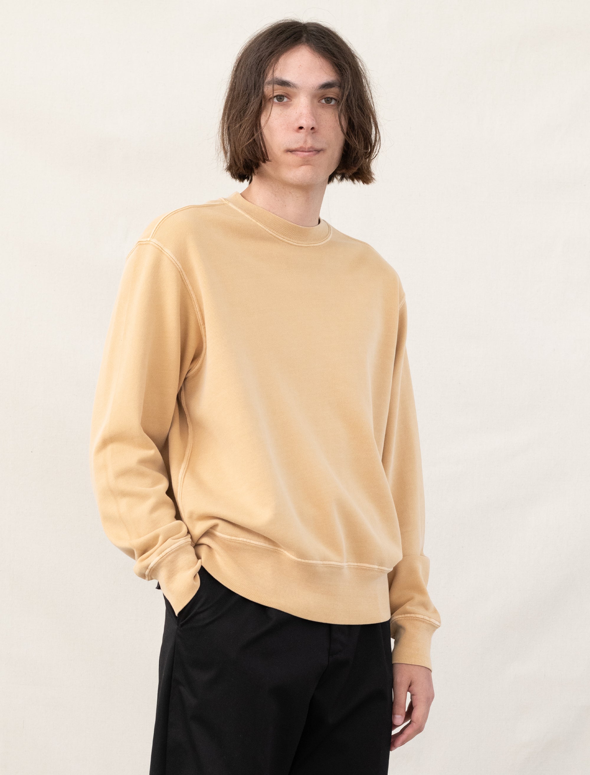 Relaxed Sweatshirt (Mustard Pigment)