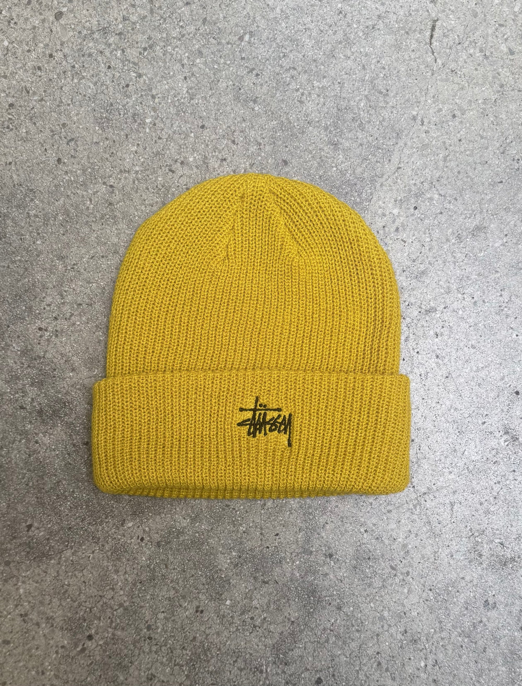 Basic Cuff Beanie (Hornet Yellow)