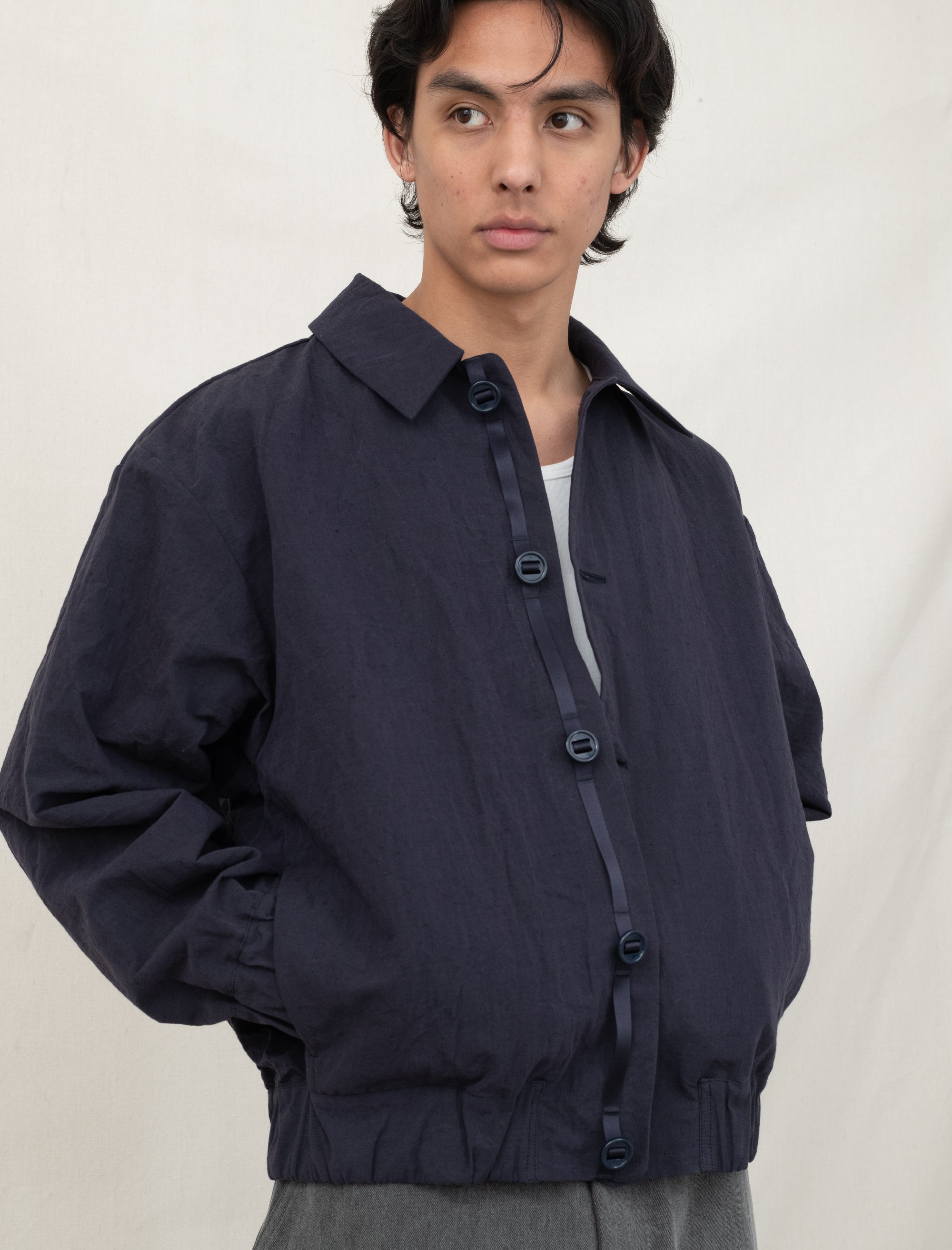 MAN-TLE R18S3 Gum Shirt (Rock Linen) – Bows and Arrows