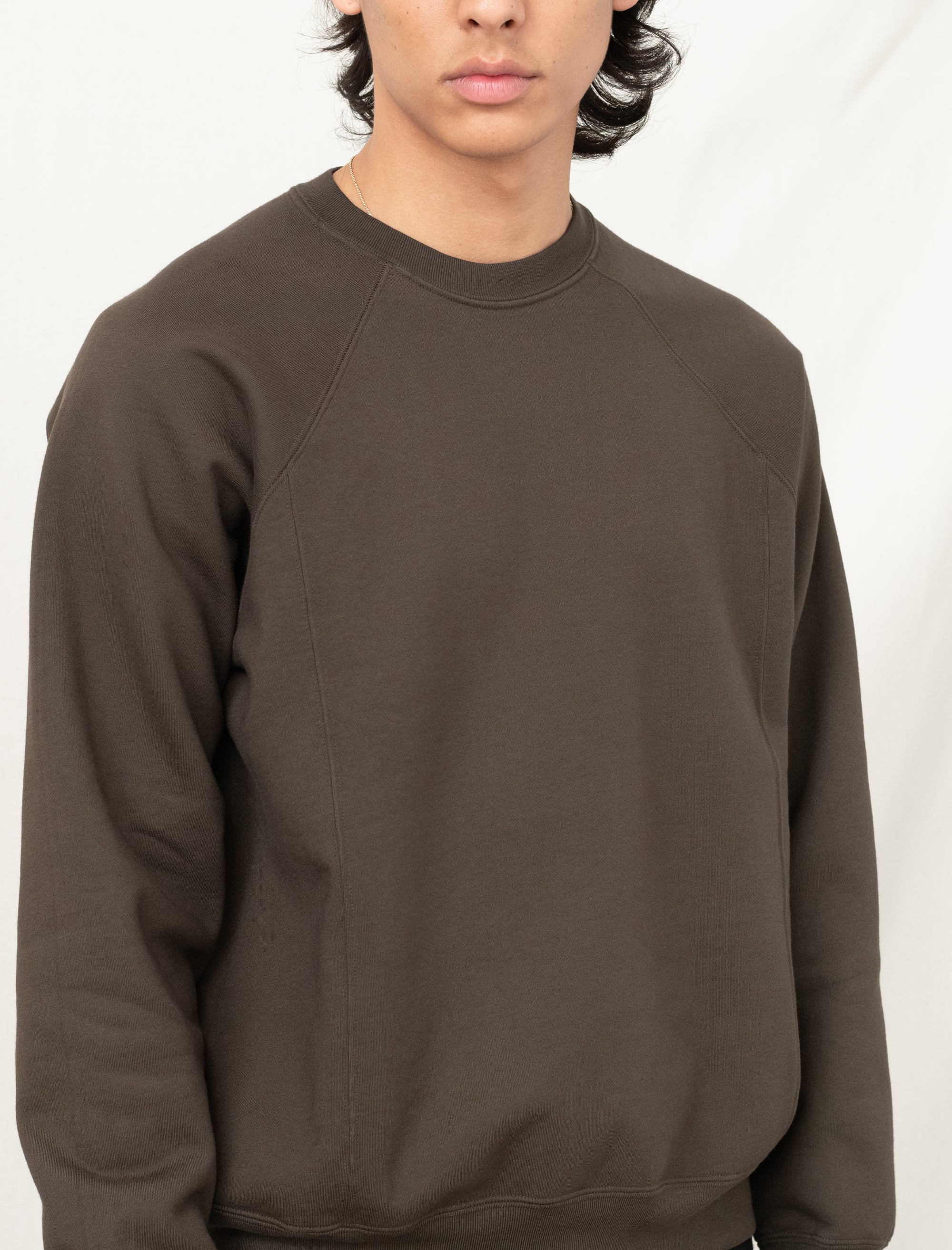 Heavy Gusset Crewneck (Black Olive)