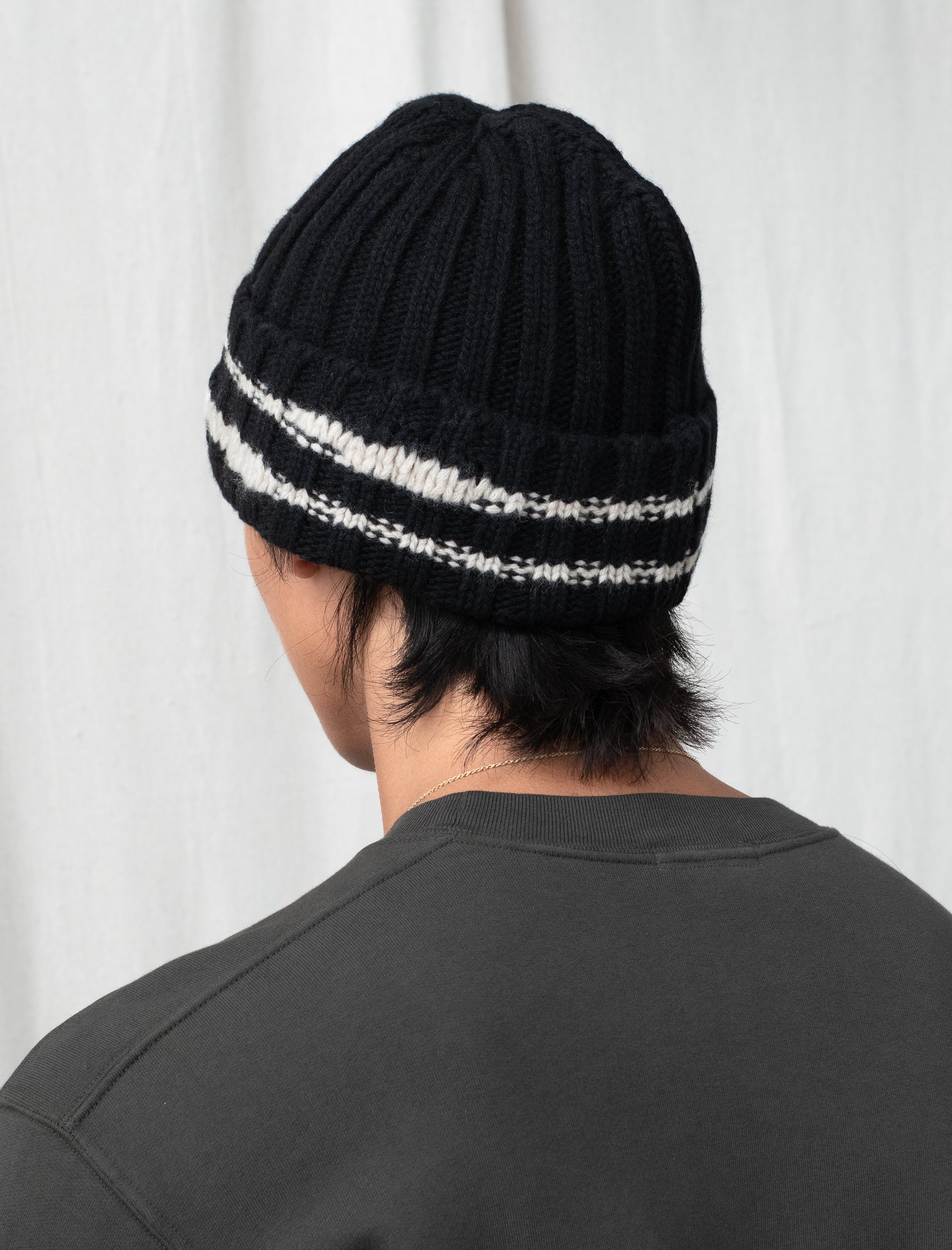Court Beanie (Black/White)