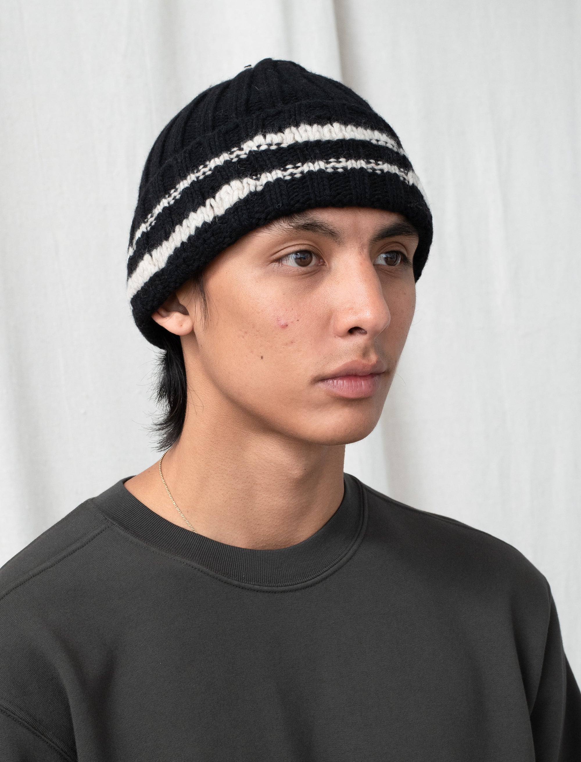 Court Beanie (Black/White)