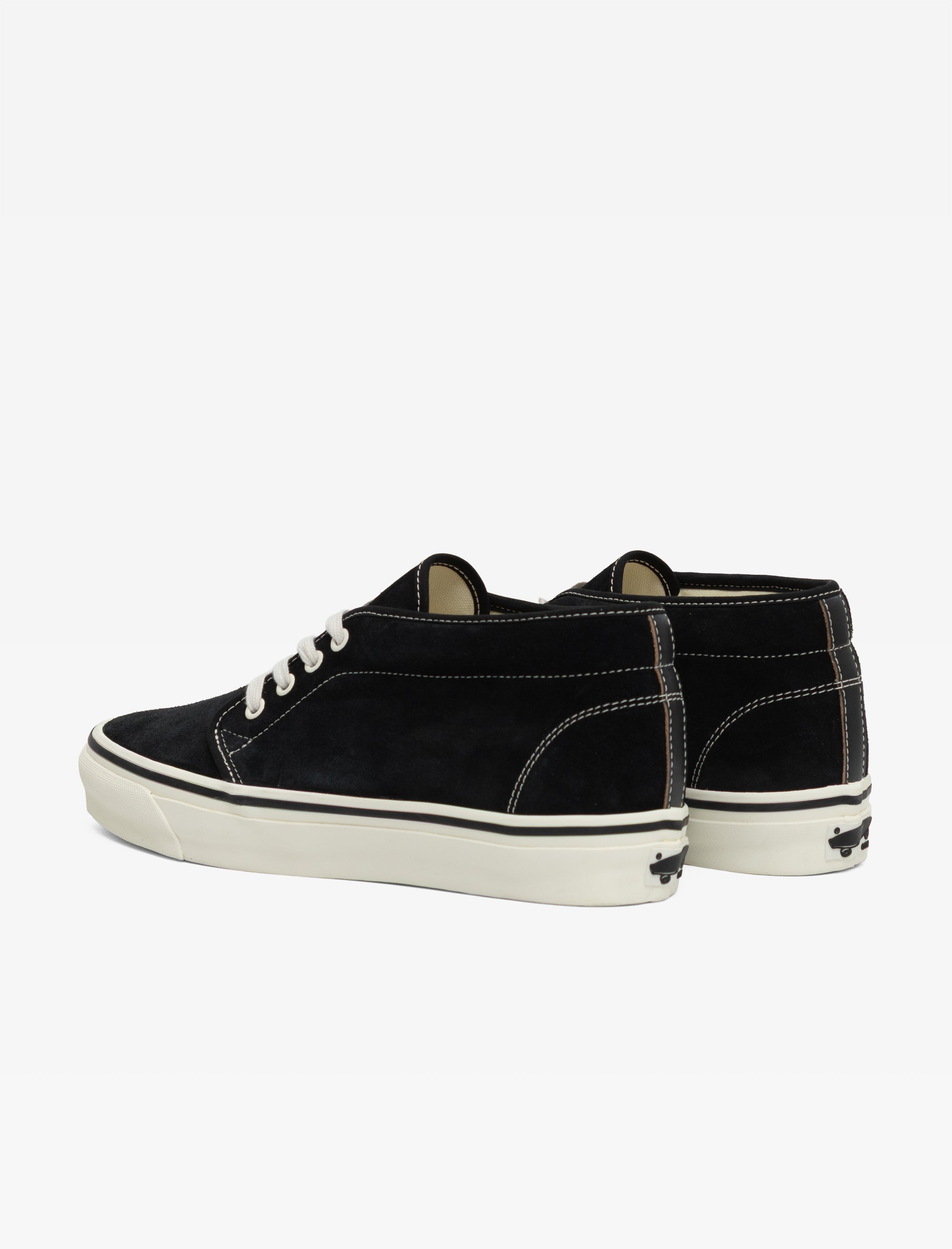 Chukka 49 Vibram (Black)