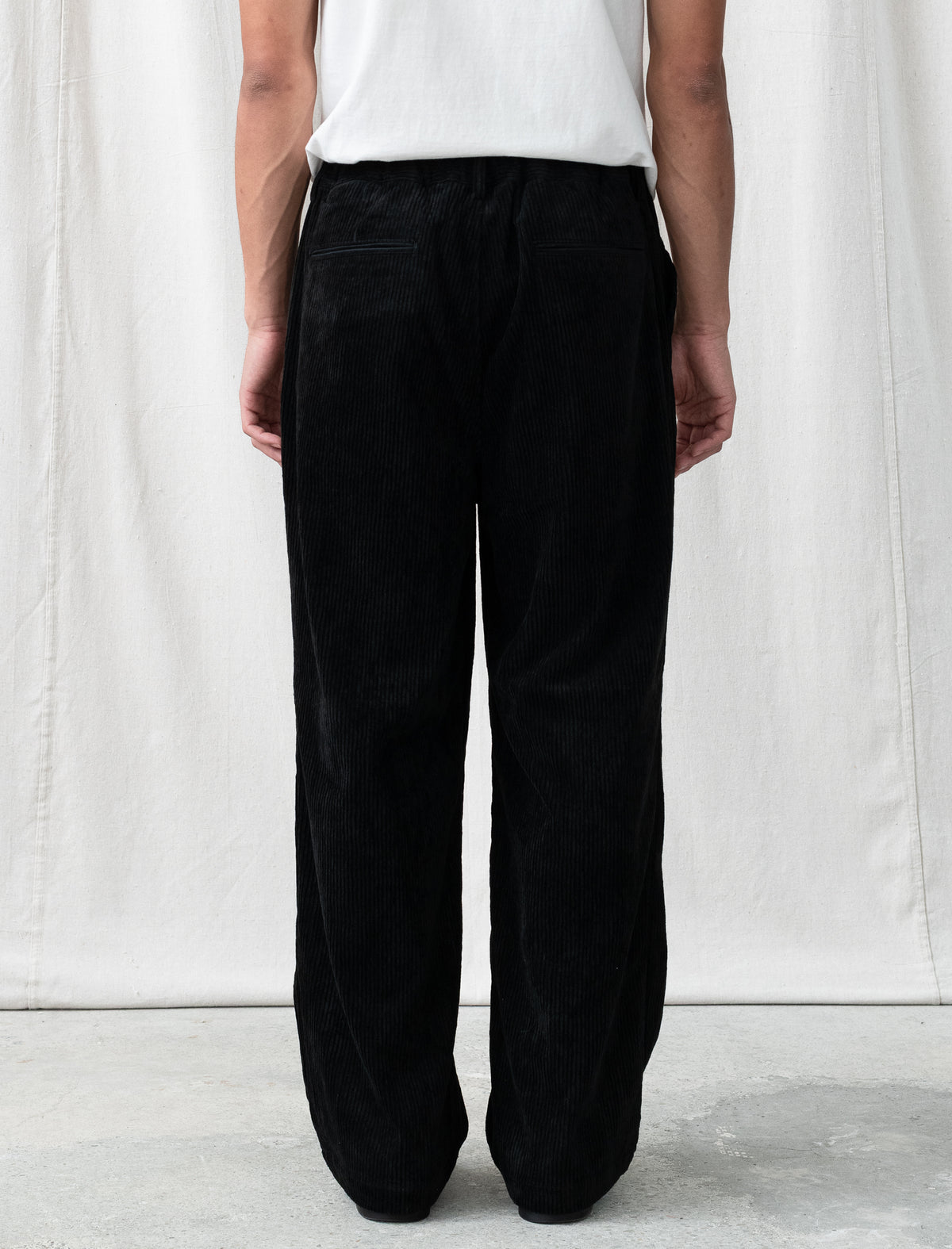 Corduroy Easy Pants (Black)