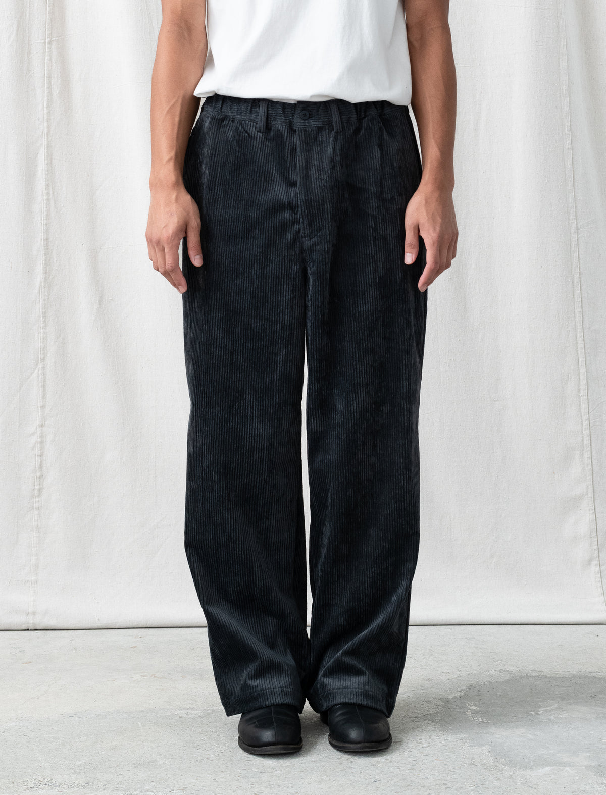 Corduroy Easy Pants (Blue Charcoal)