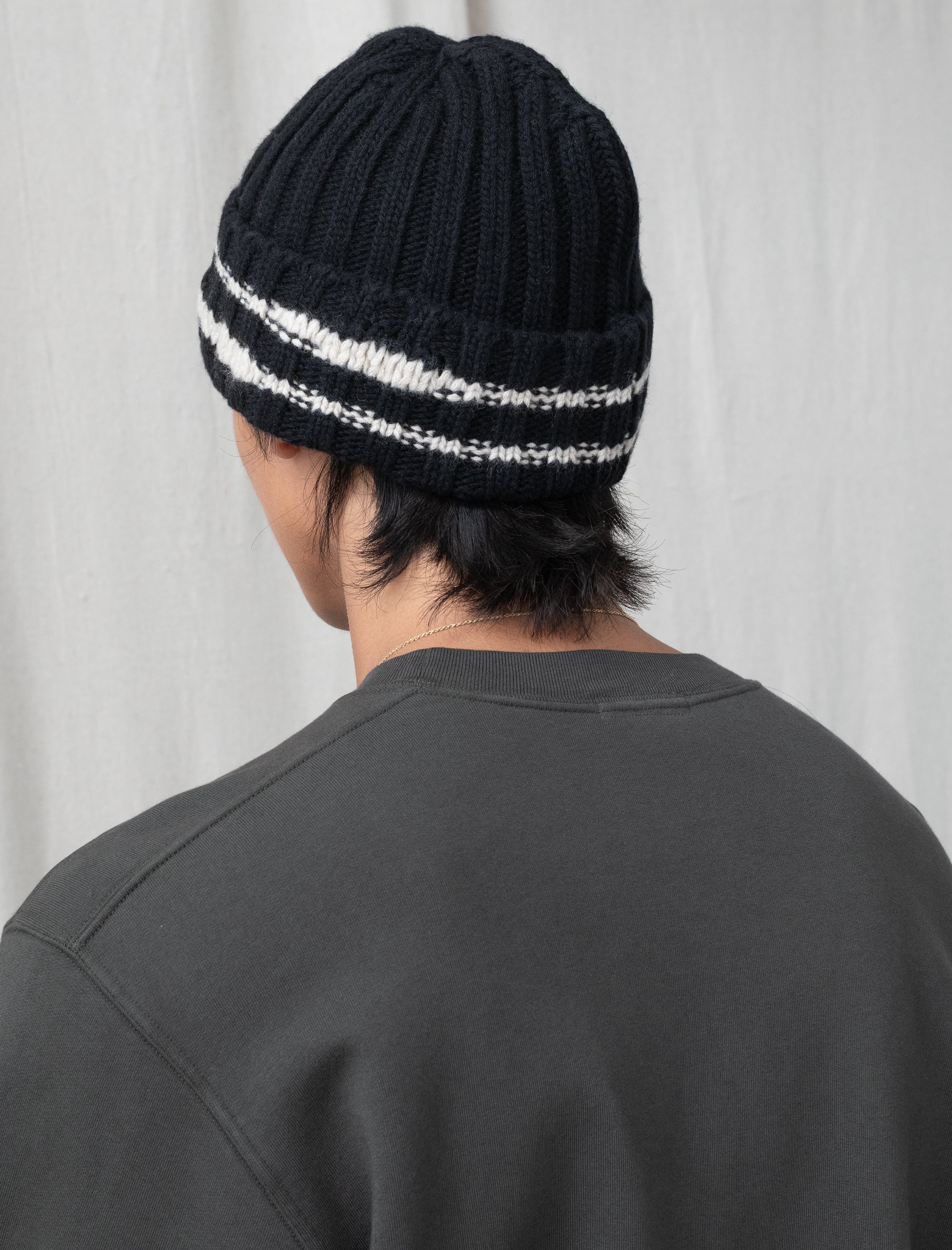 Court Beanie (Black/White)