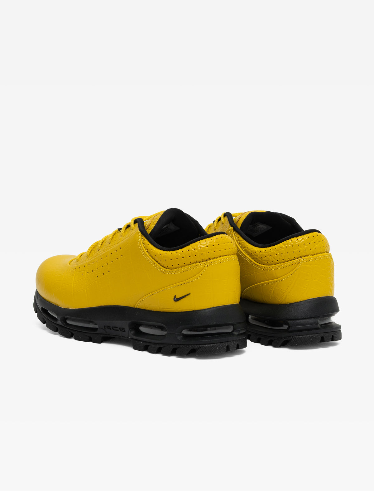Air Max Goadome Low (Vivid Sulfur/Black)