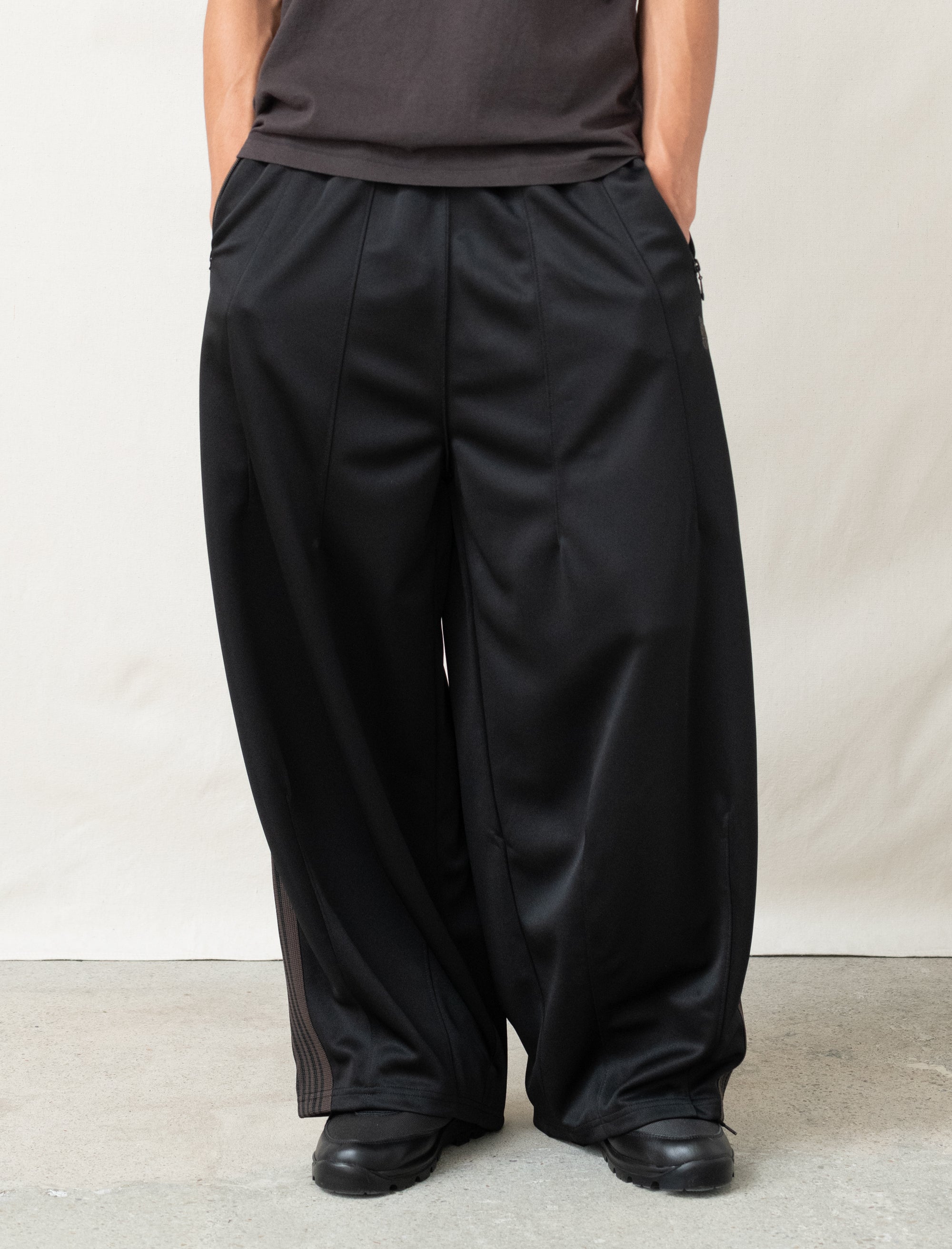 H.D. Track Pants (Black)