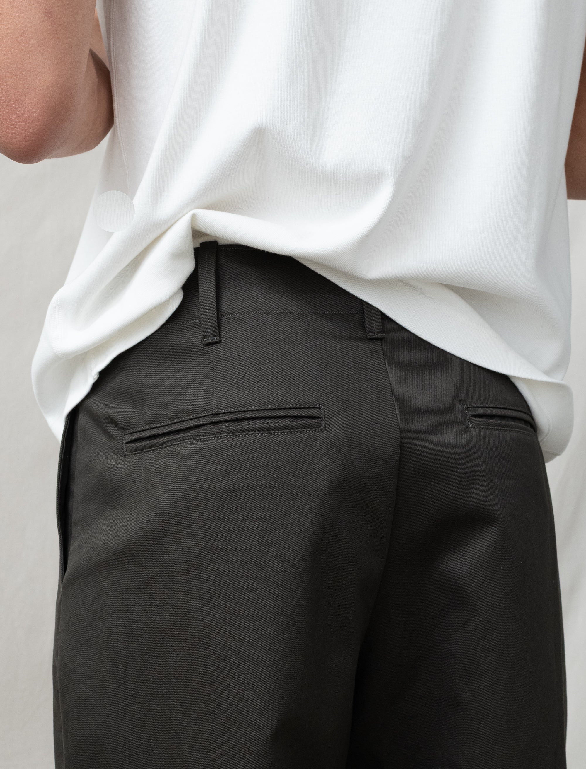 Twill Trouser (Black Olive)