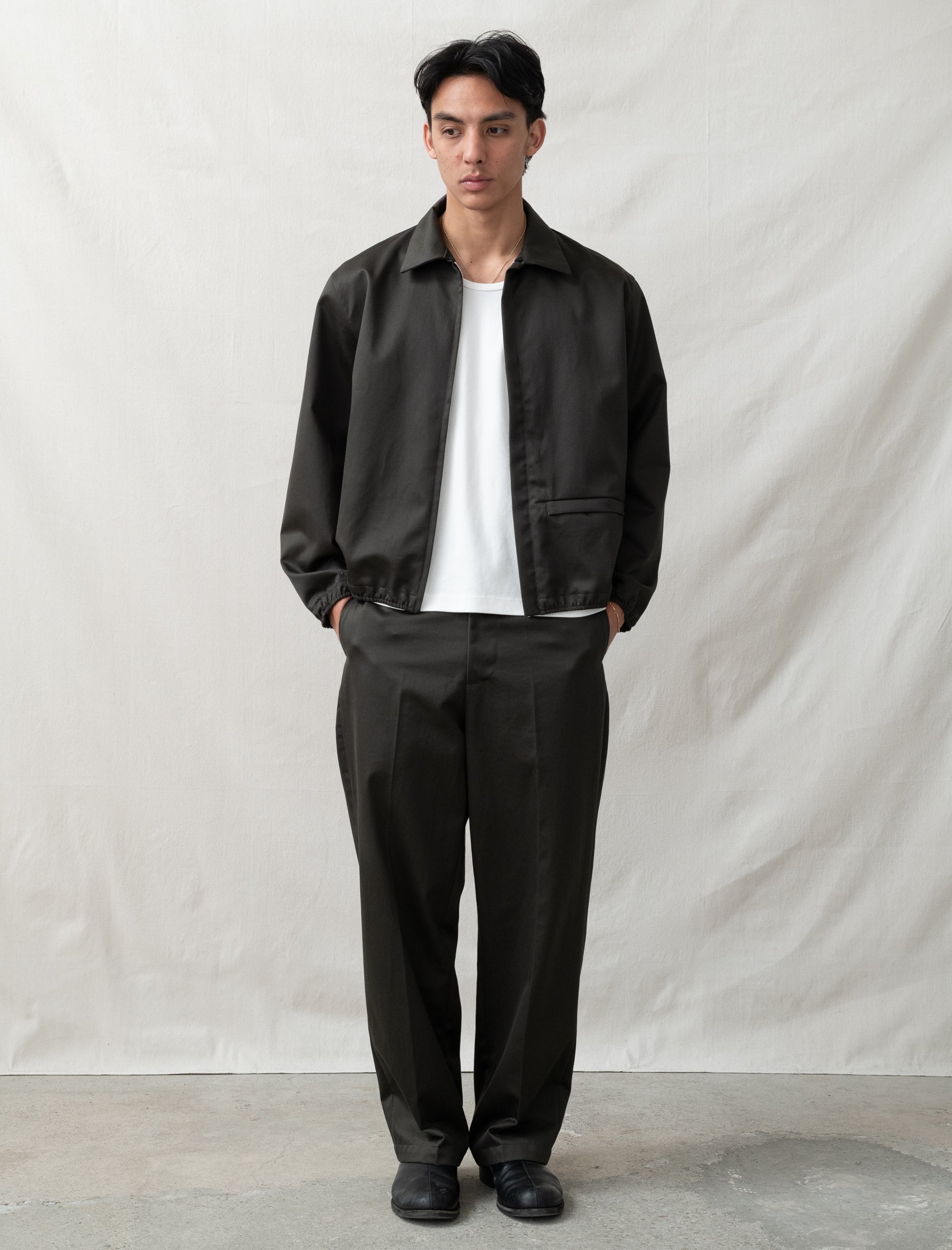 Twill Trouser (Black Olive)