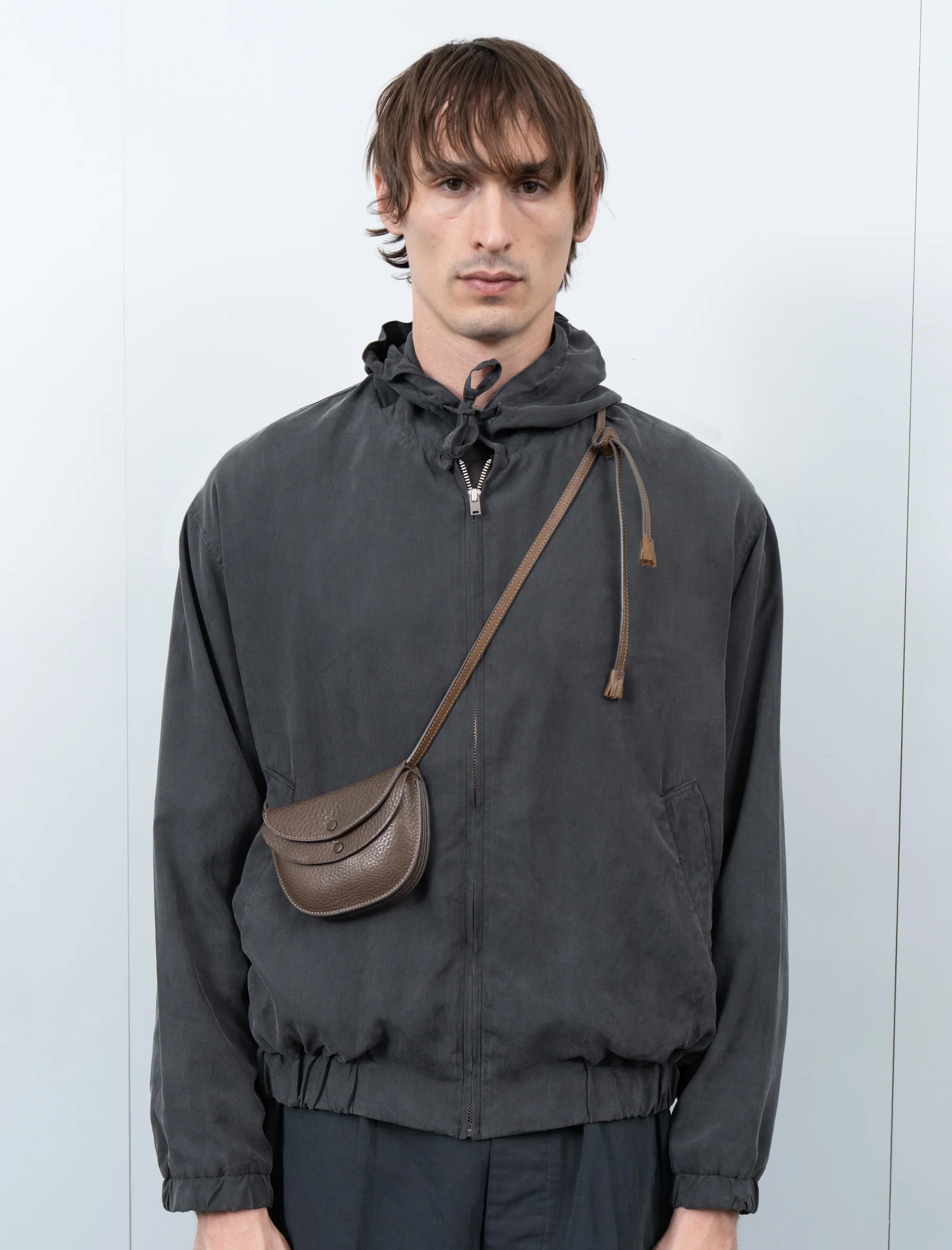 Kaptain Sunshine Leather Pouch (Brown Pebble)