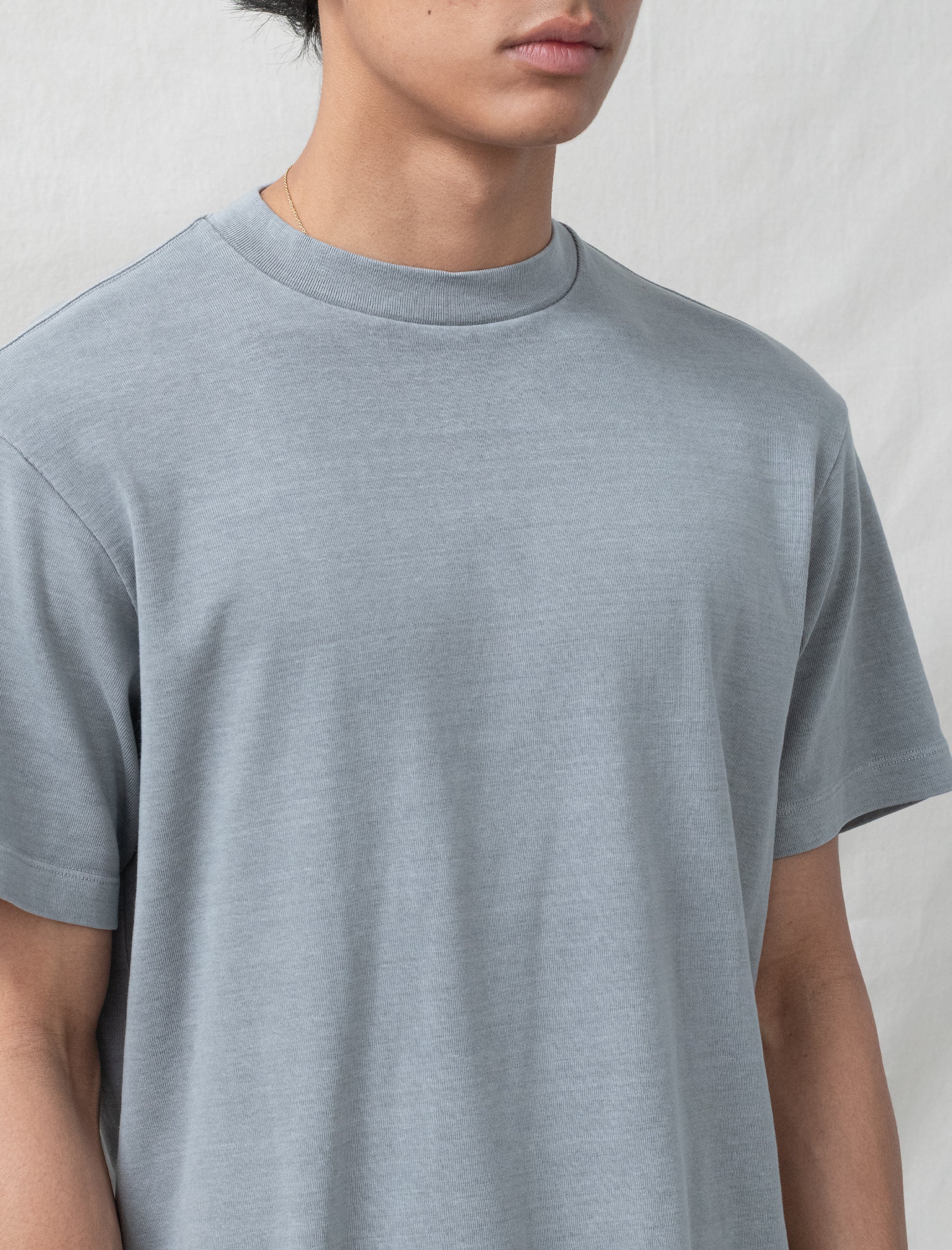 lady white Sierra T-Shirt (Pigment Chalk)