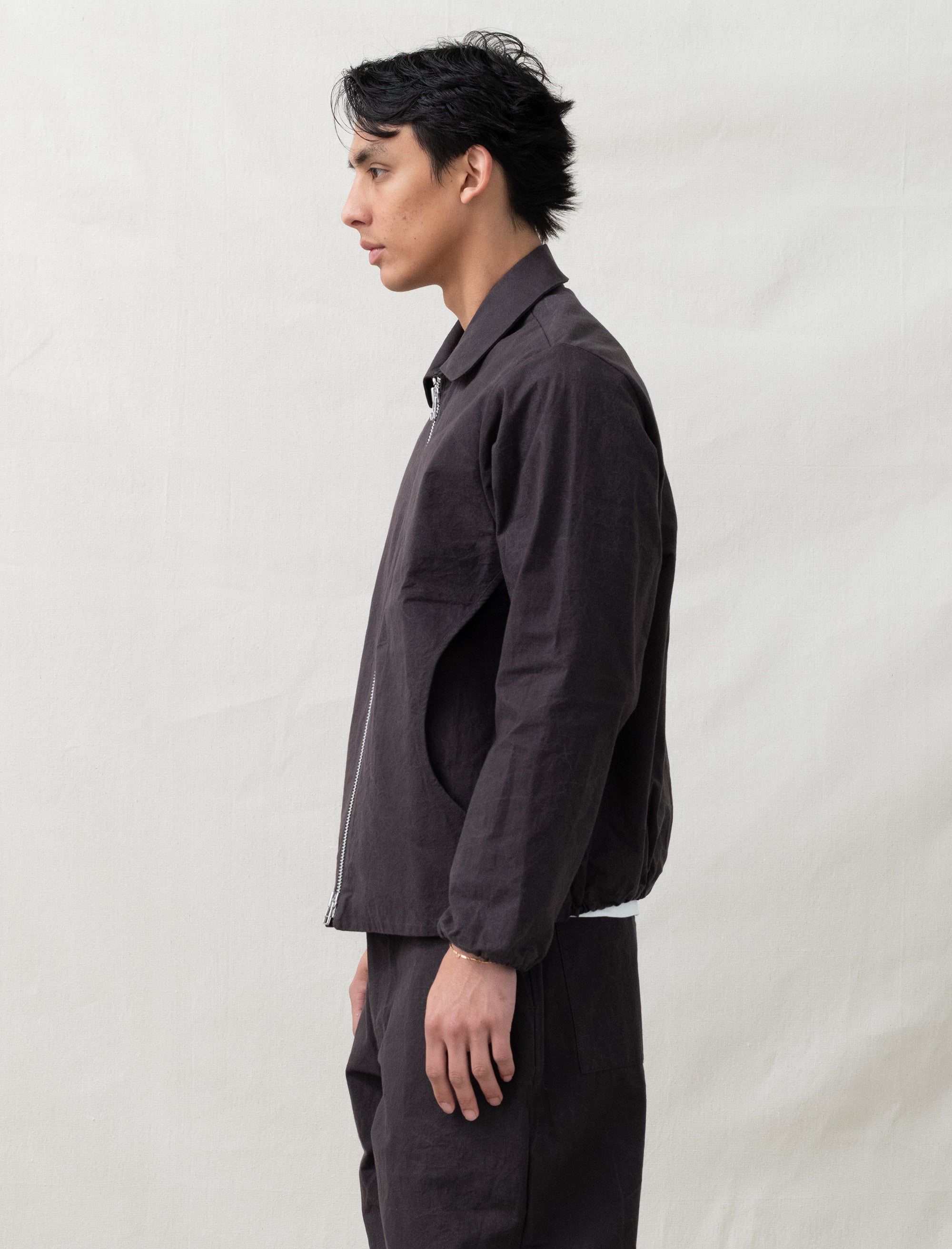 MAN-TLE R0S3 Scoop Shirt (Earth Wax) – Bows and Arrows