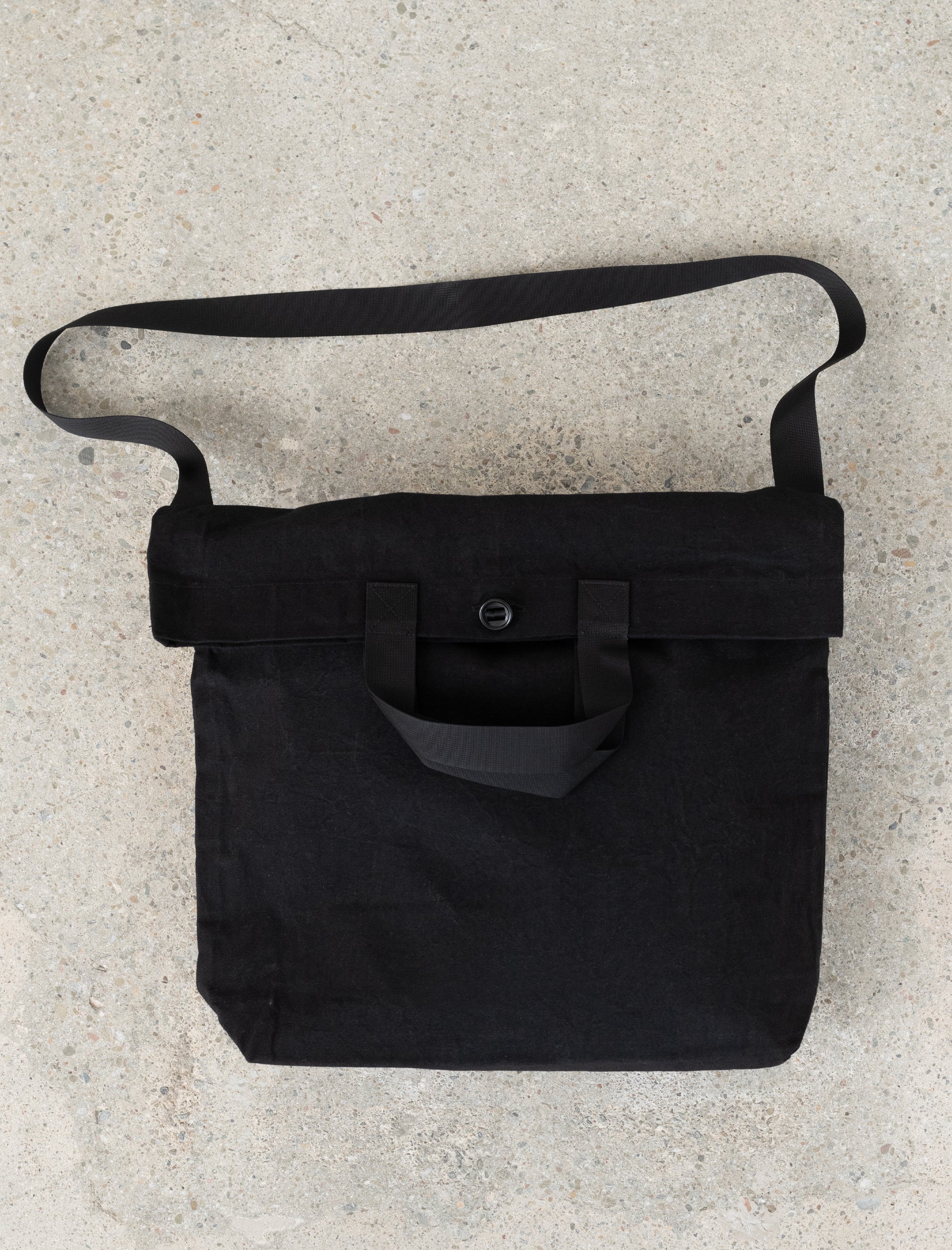 ROB1 Bag (Black Wax)