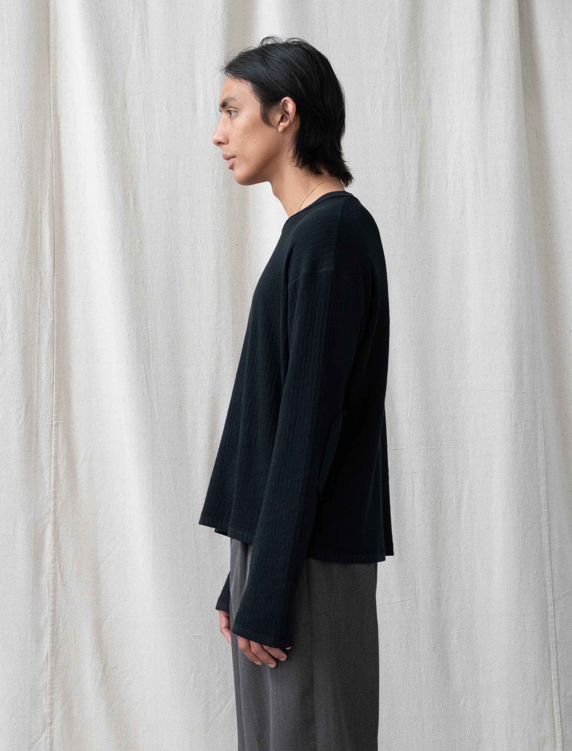 Reverse Rib Sweater (Black)
