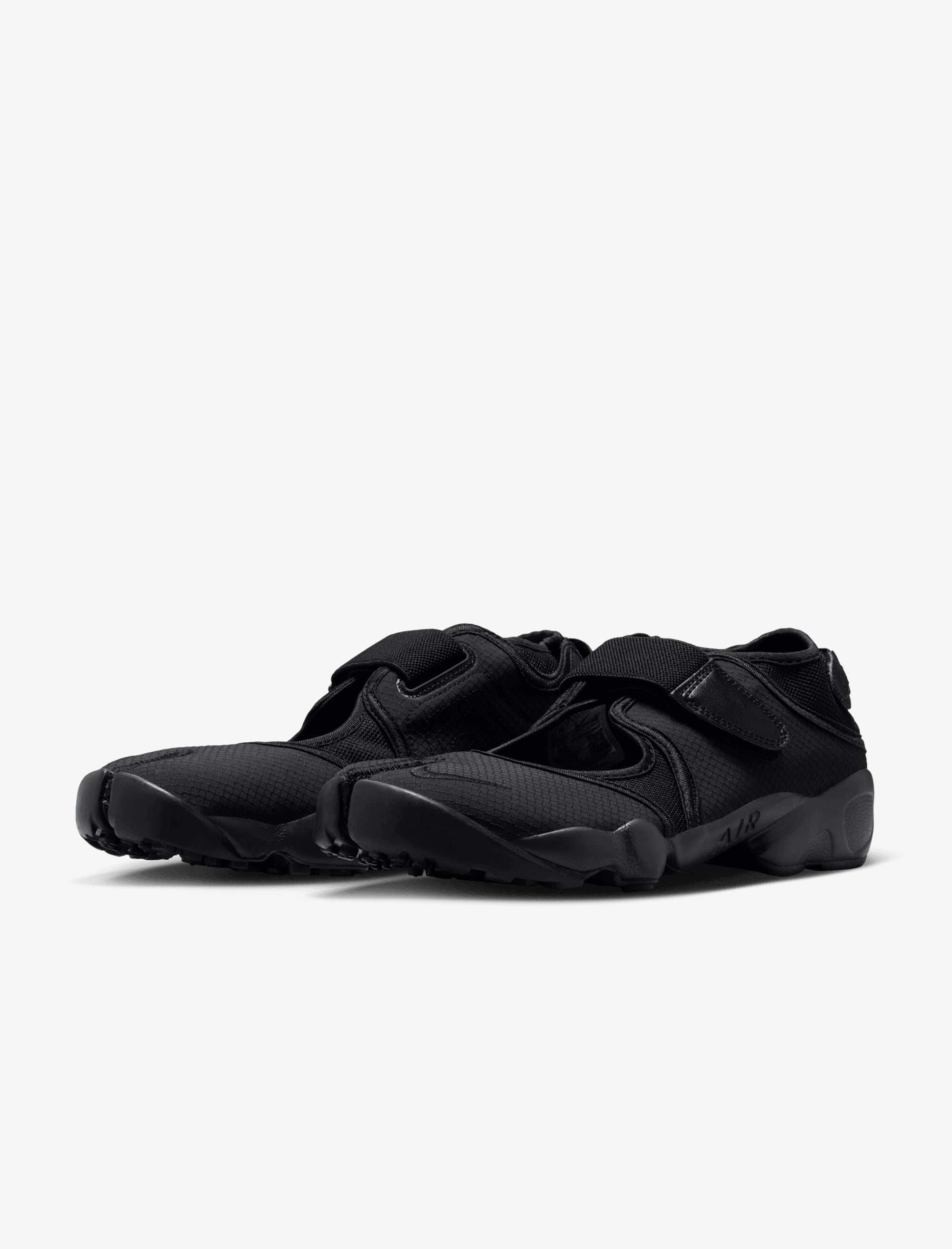 定価以下　NIKE AIR RIFT 27cm 黒レザー Nike Air Rift Breathe (Black) – Bows and Arrows