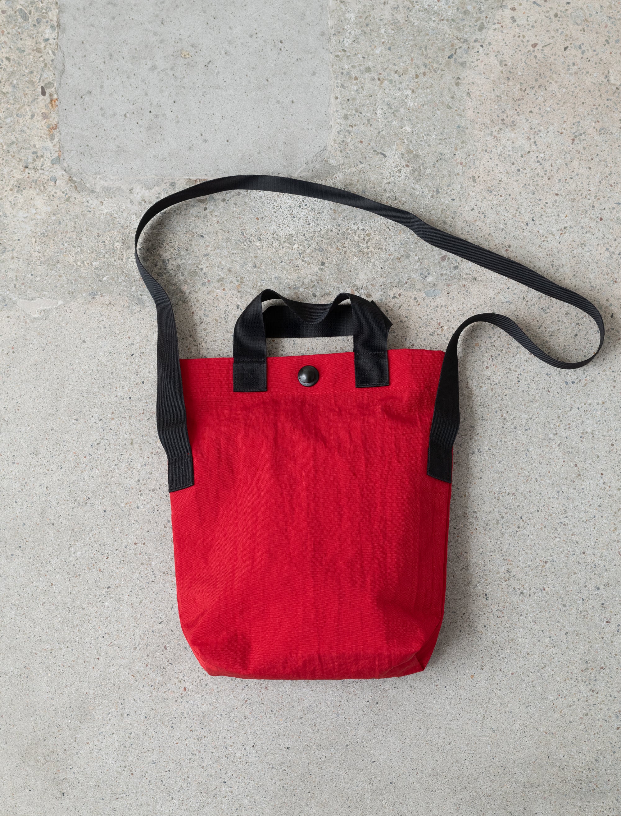 MAN-TLE R19B4 Mini Tote (Red Waratah Nylon) – Bows and Arrows