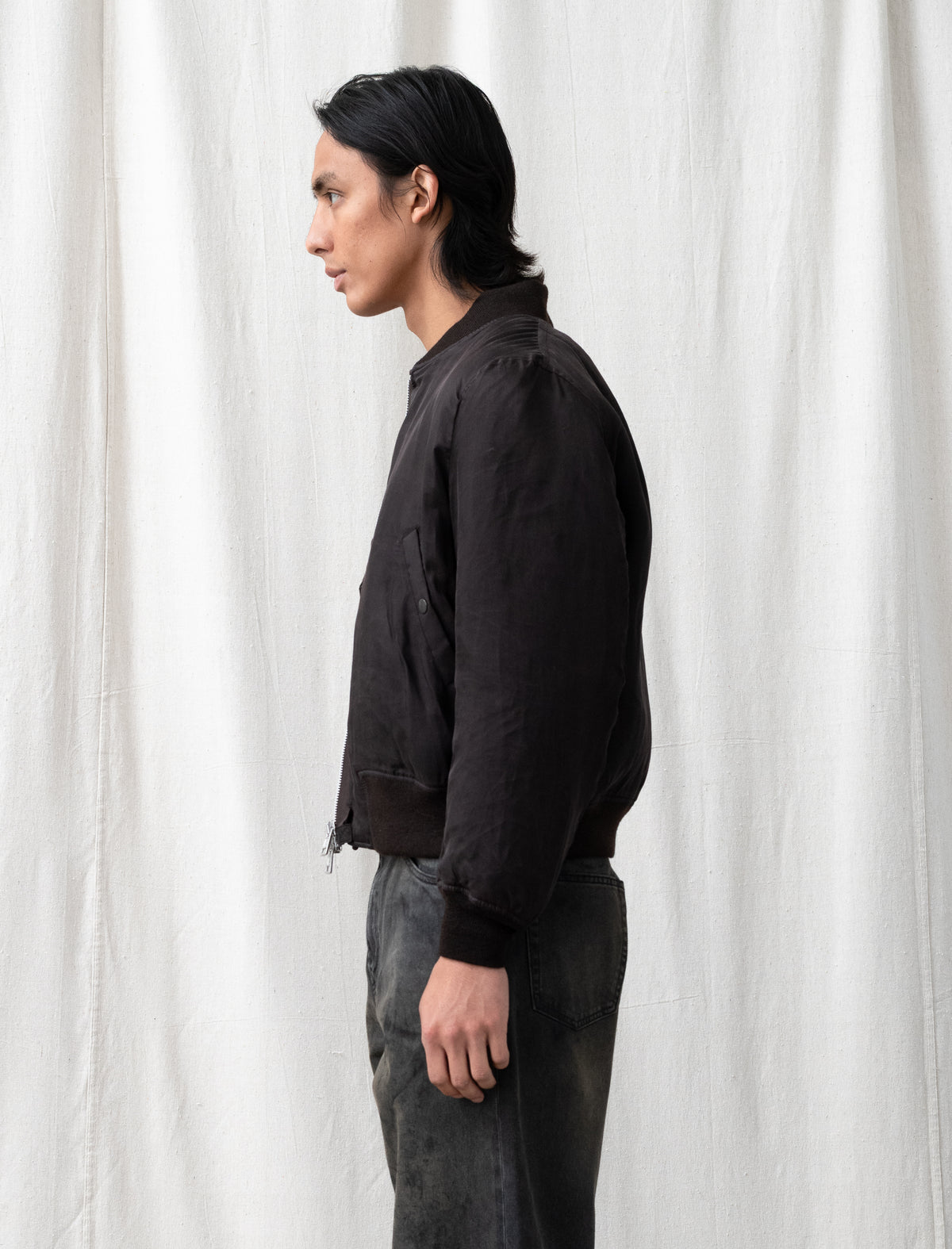 Bomber (Root Brown Wax Dipped Cupro)