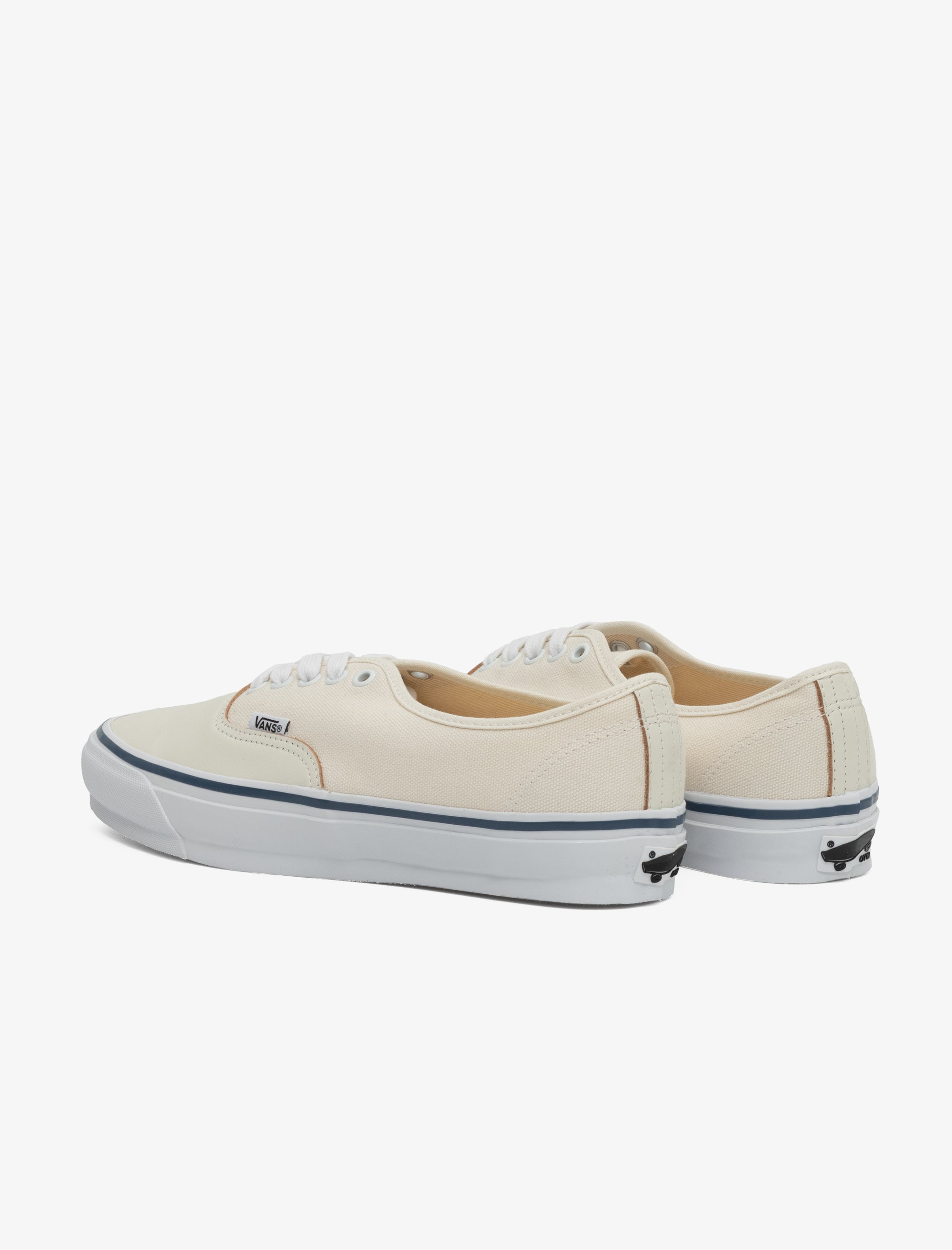 Vans OTW Authentic 44 Siped Vibram (Marshmallow) – Bows and Arrows