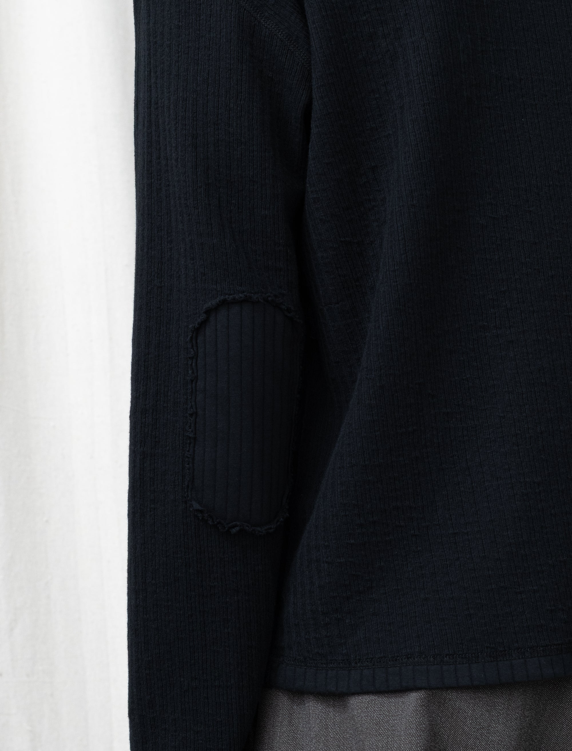 Reverse Rib Sweater (Black)