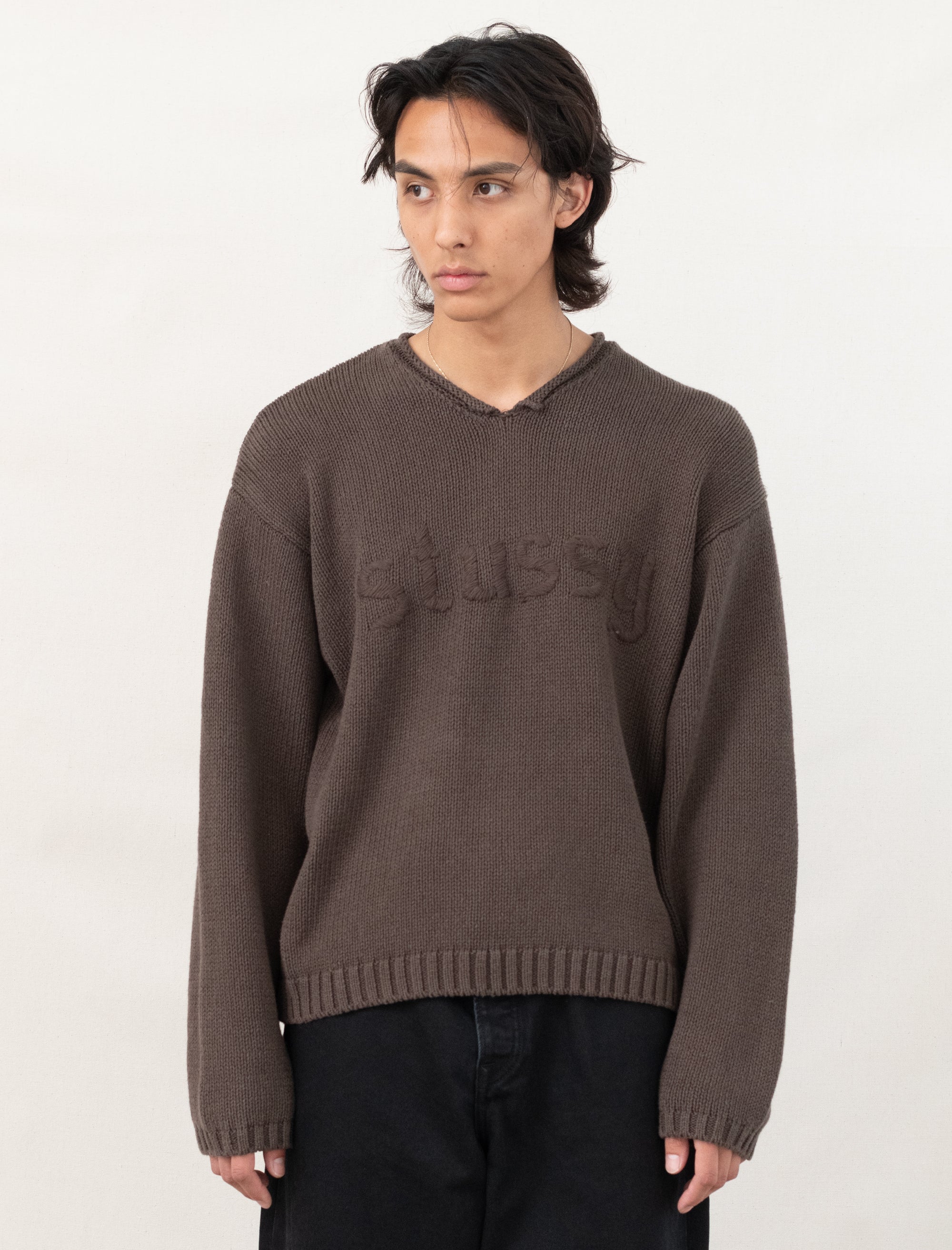 V-Neck Logo Sweater (Brown)