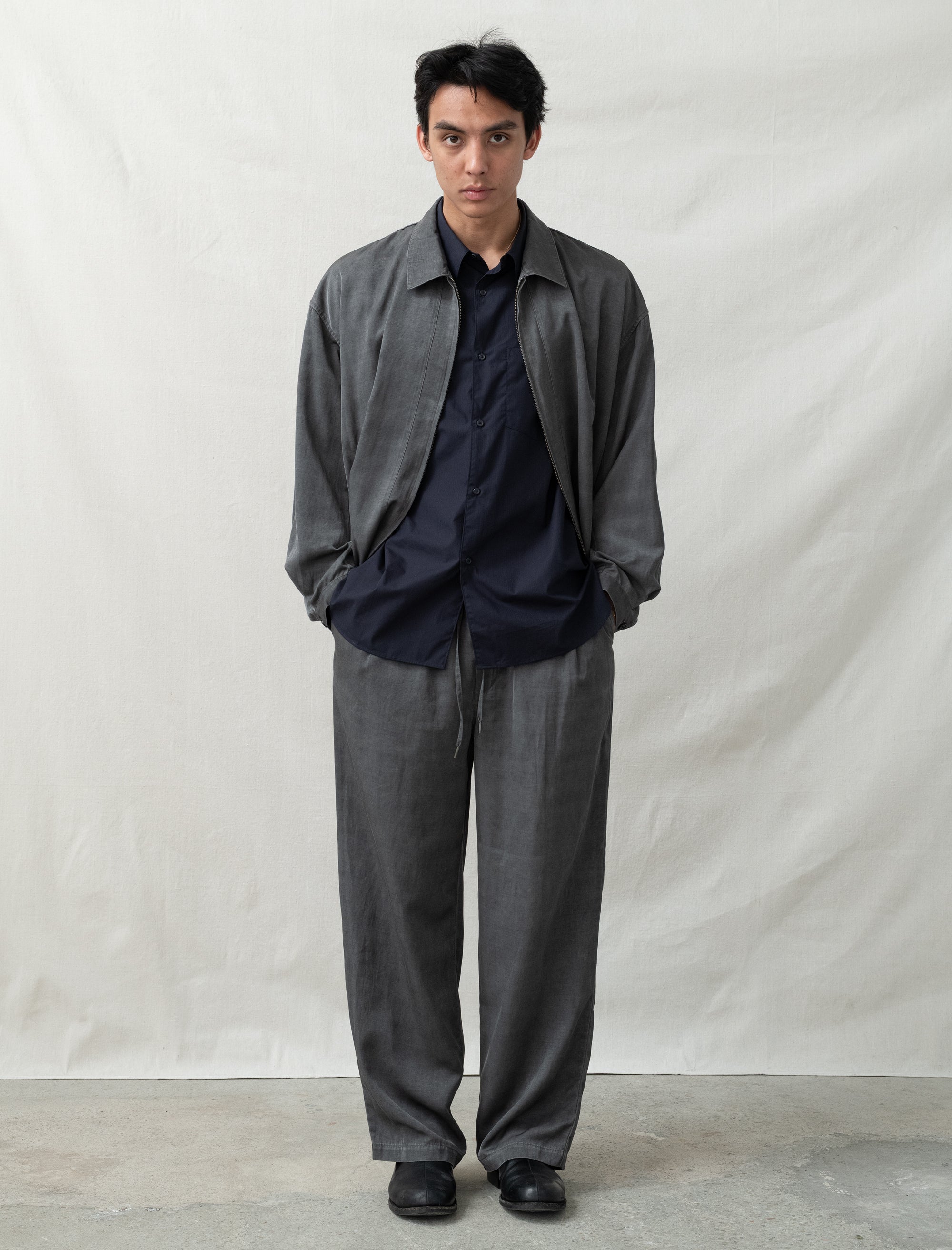 still by hand Regular Collar Shirt (Navy Stripe)