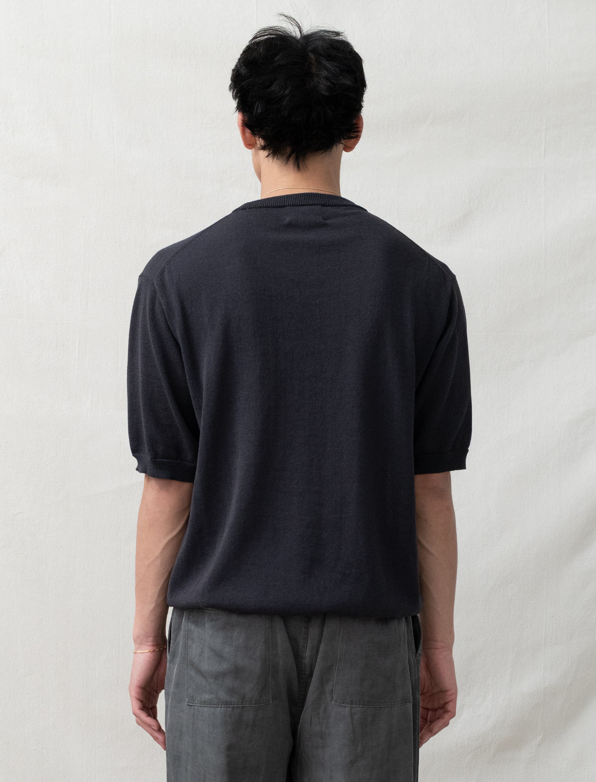 still by hand Half Sleeve Knit Shirt (Ink Black)