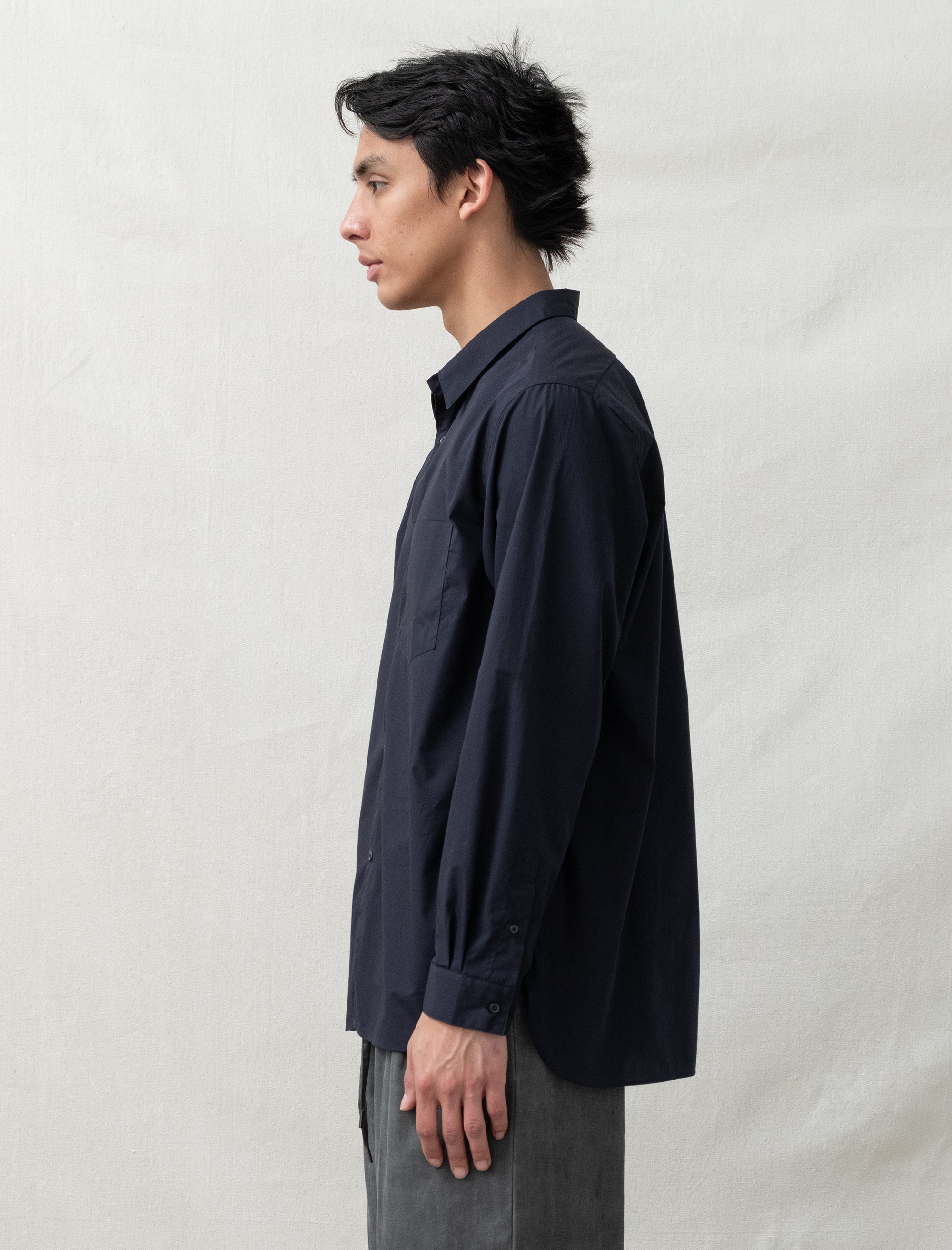 still by hand Regular Collar Shirt (Navy Stripe)