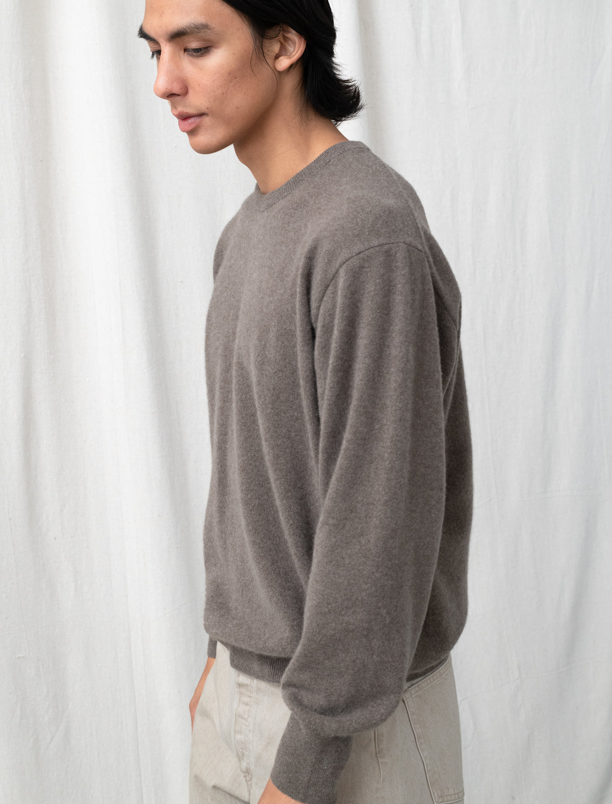 Pure Cashmere Knit Crew Neck LS (Taupe)
