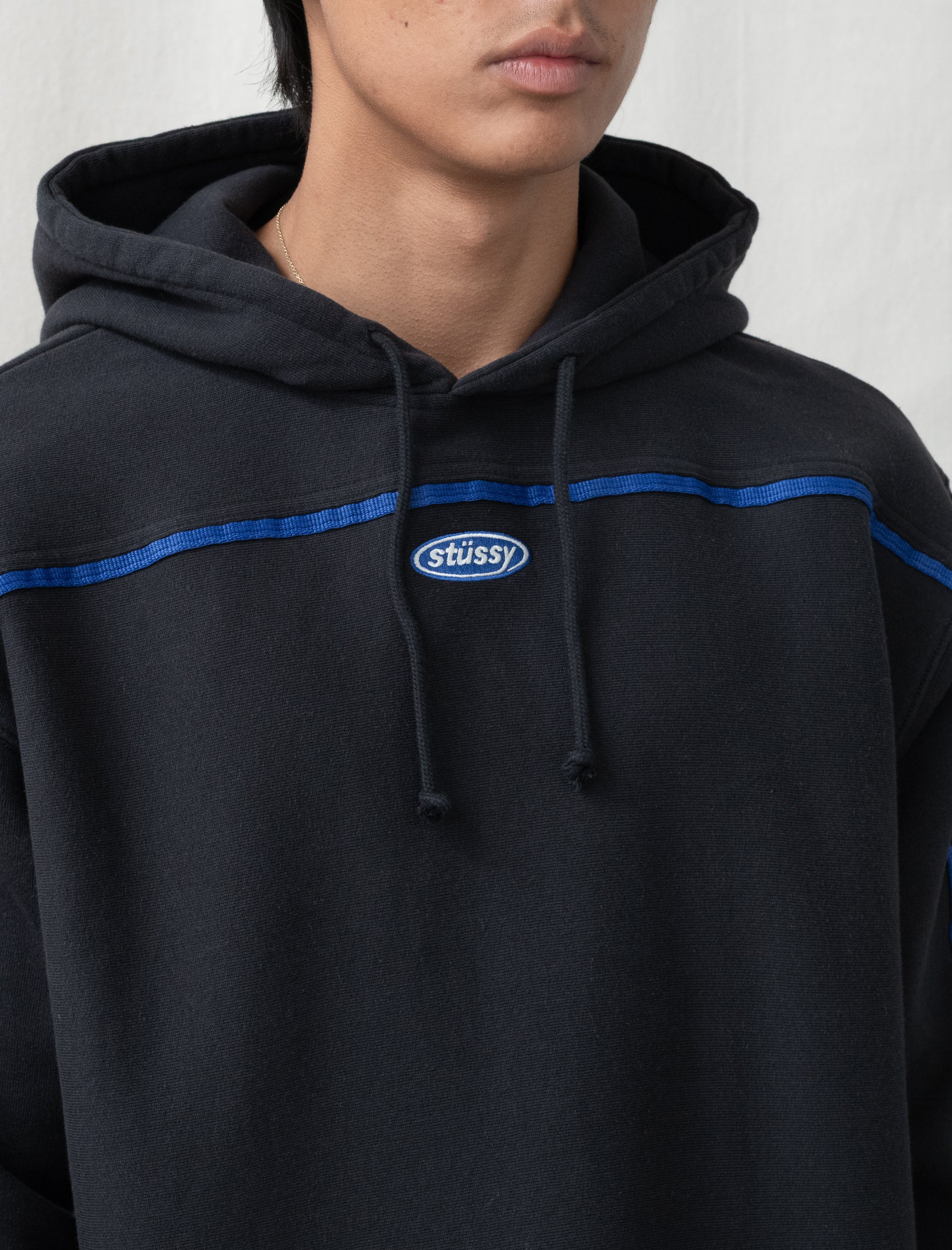 Oval Pullover Hood (Black)