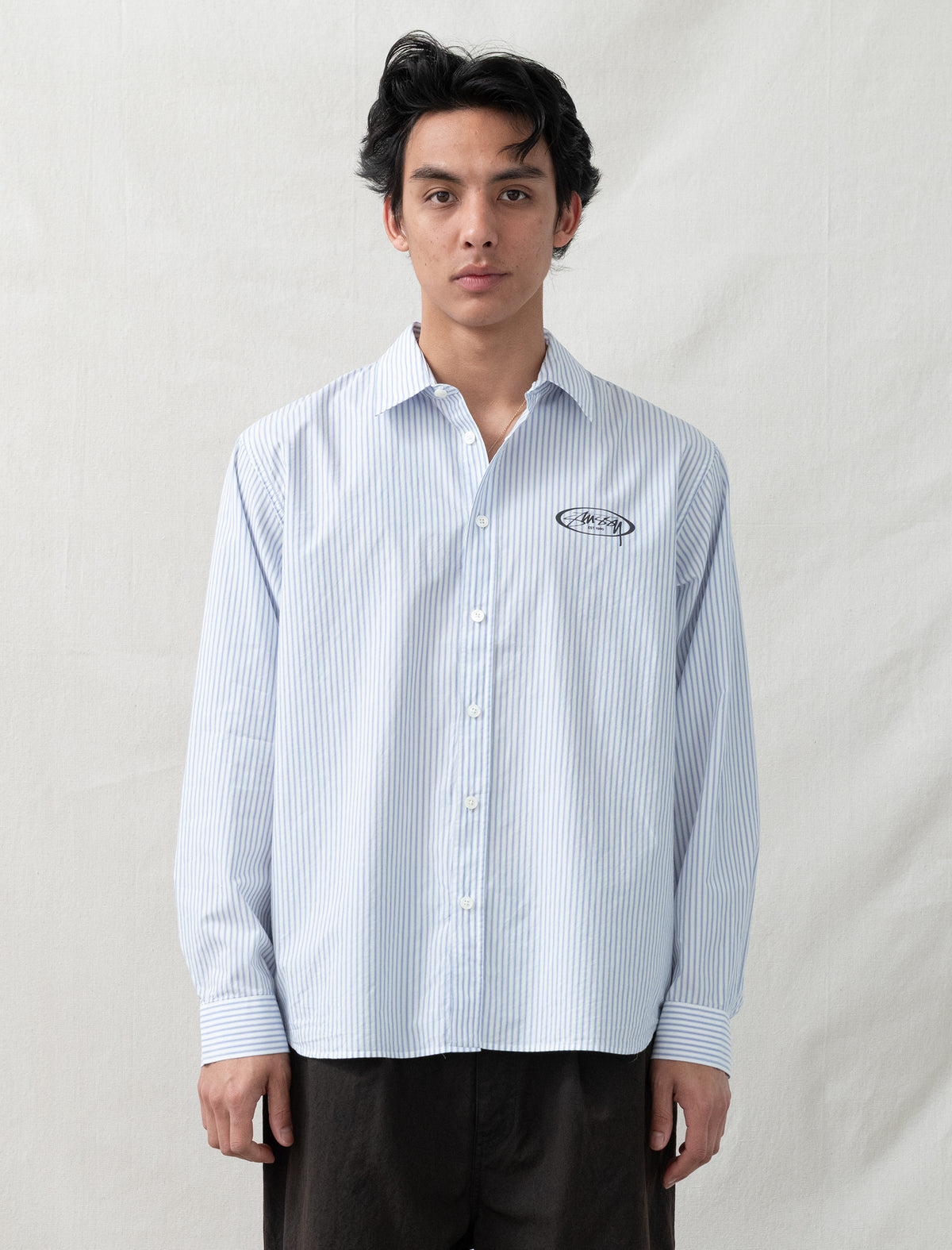 stussy-striped-shirt_ed5b15dd- 