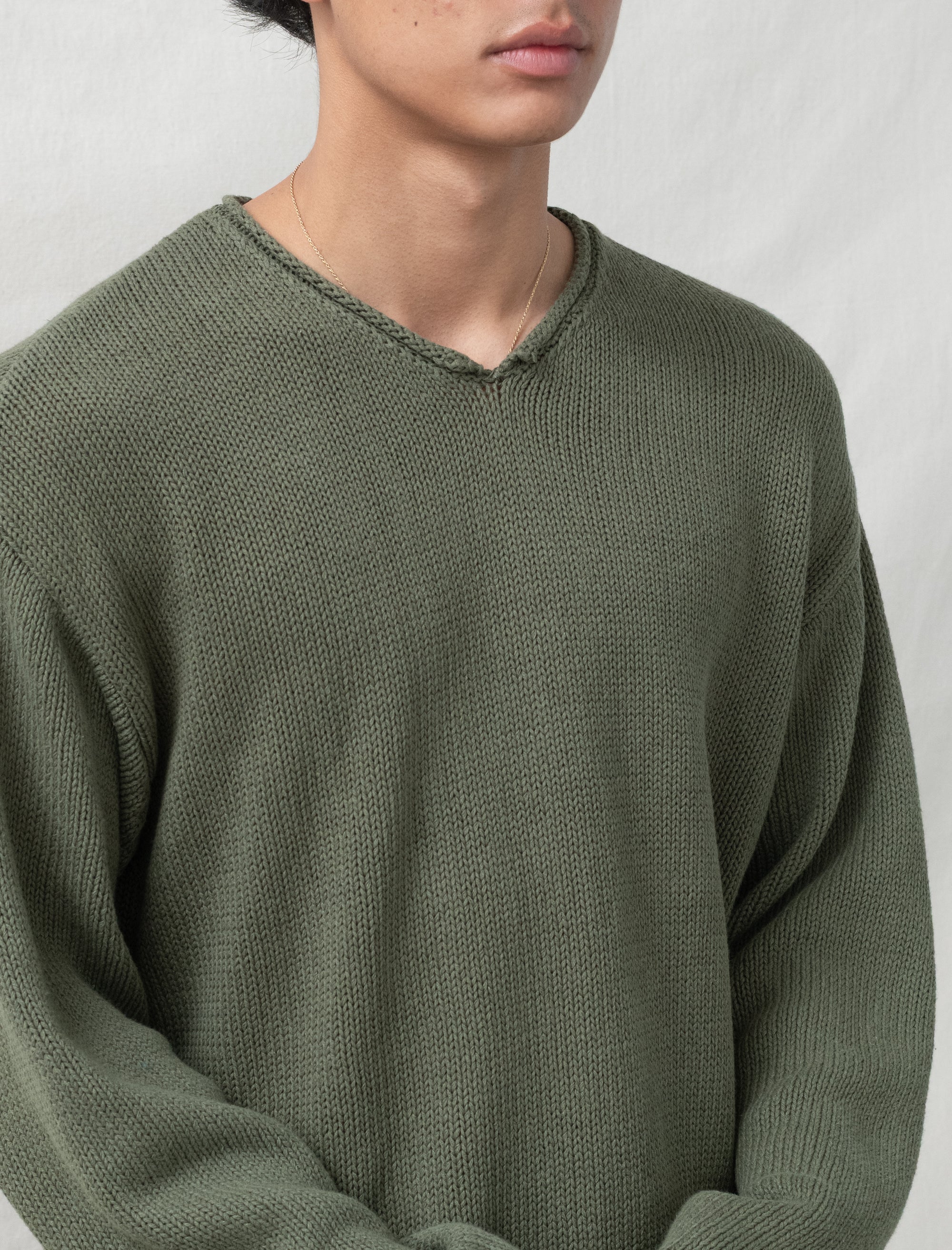 stussy Roll V Neck Sweater (Olive)