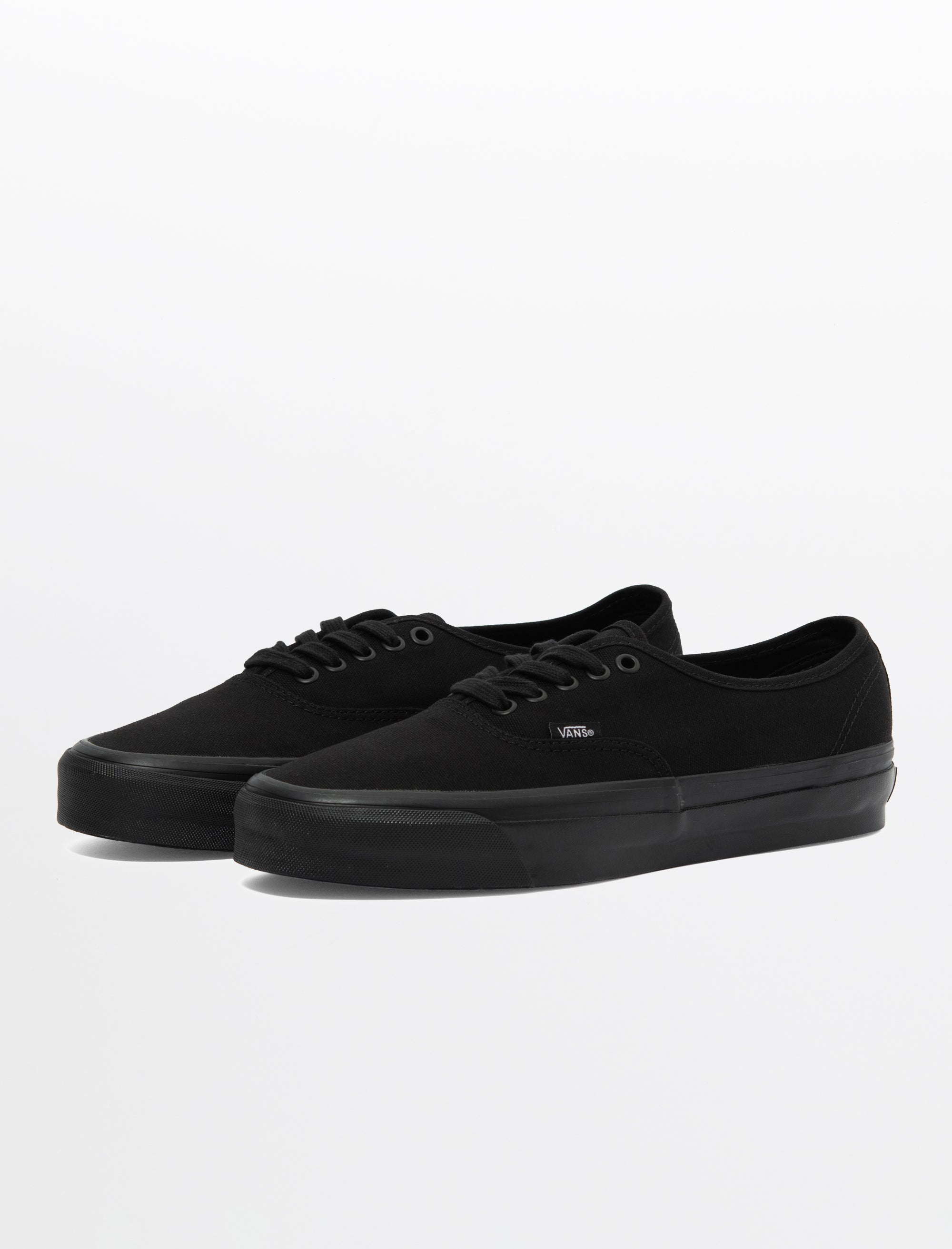 Authentic Reissue 44 LX (Black/Black)