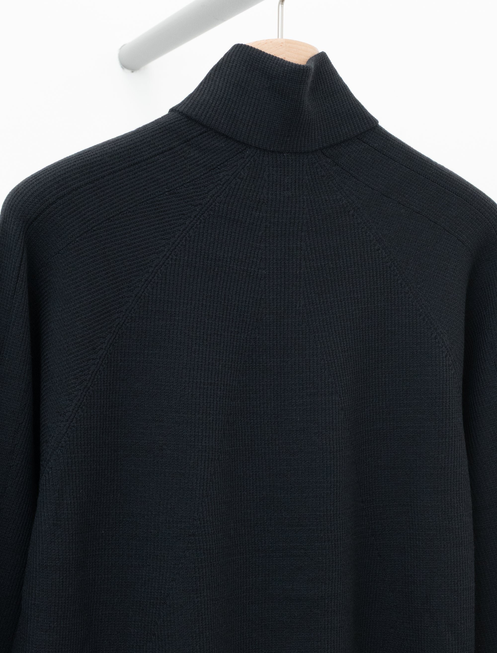 Conic Wool Half Zip (Black)